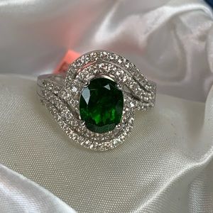💚Genuine Russian Chrome Diopside Ring💚
